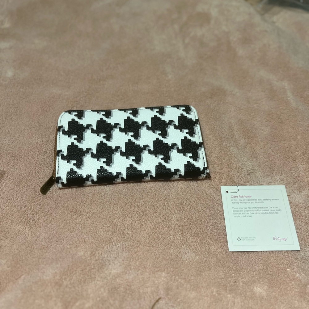Thirty-One Houndstooth All About the Benjamins Wallet - Picture 2 of 5